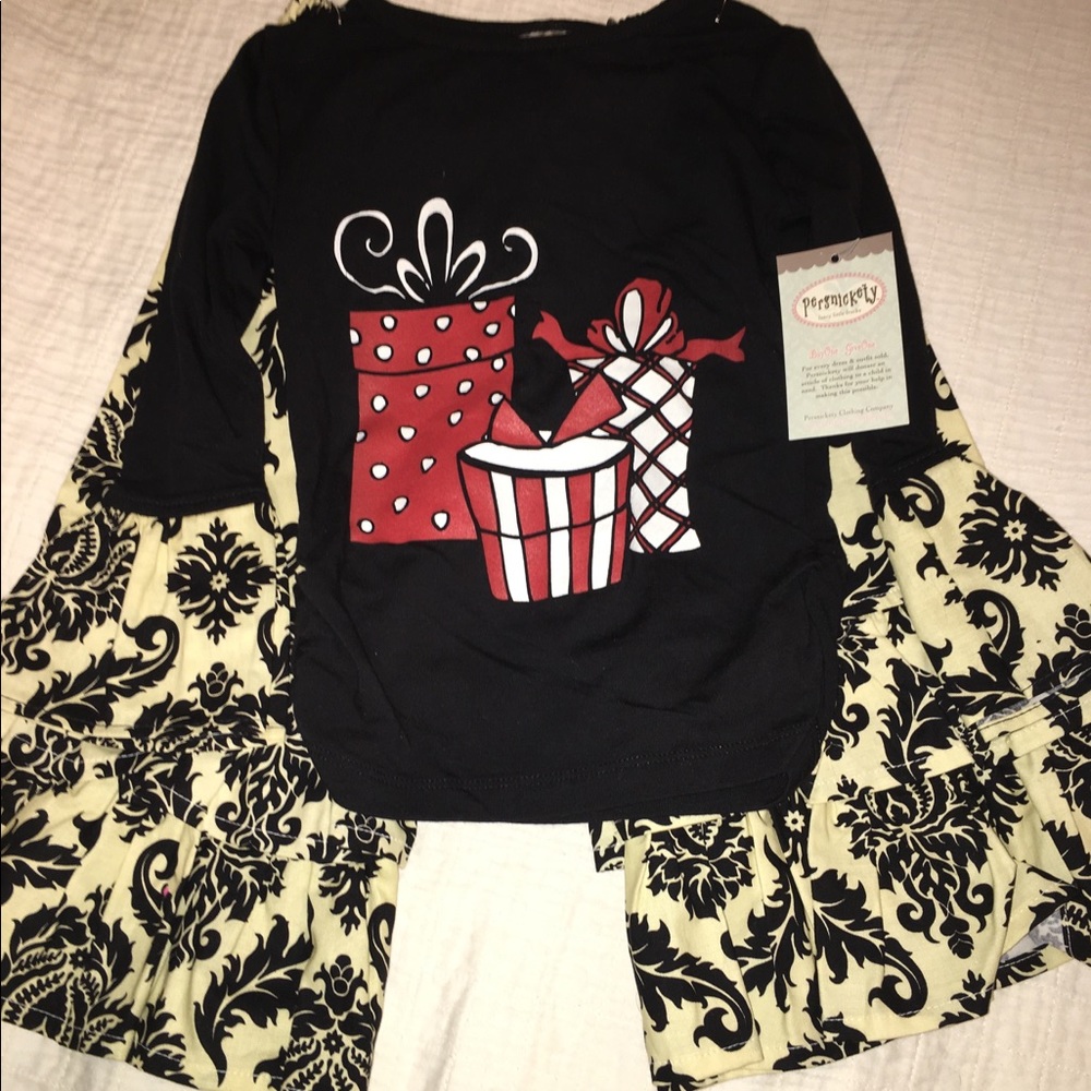Persnickity size 4 Holiday 2pc Set